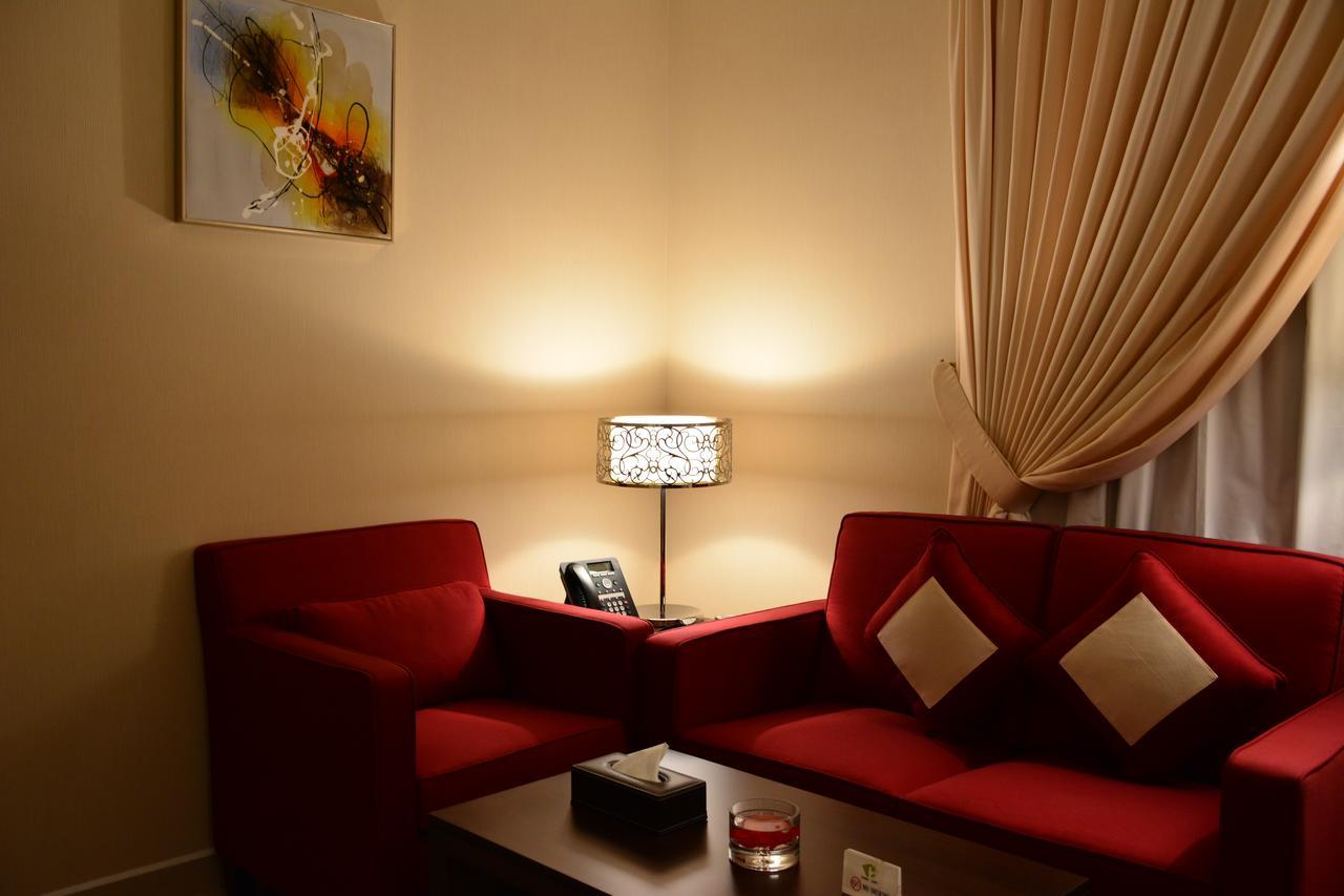 Home Inn Hotel Suites Al Khobar Exterior photo